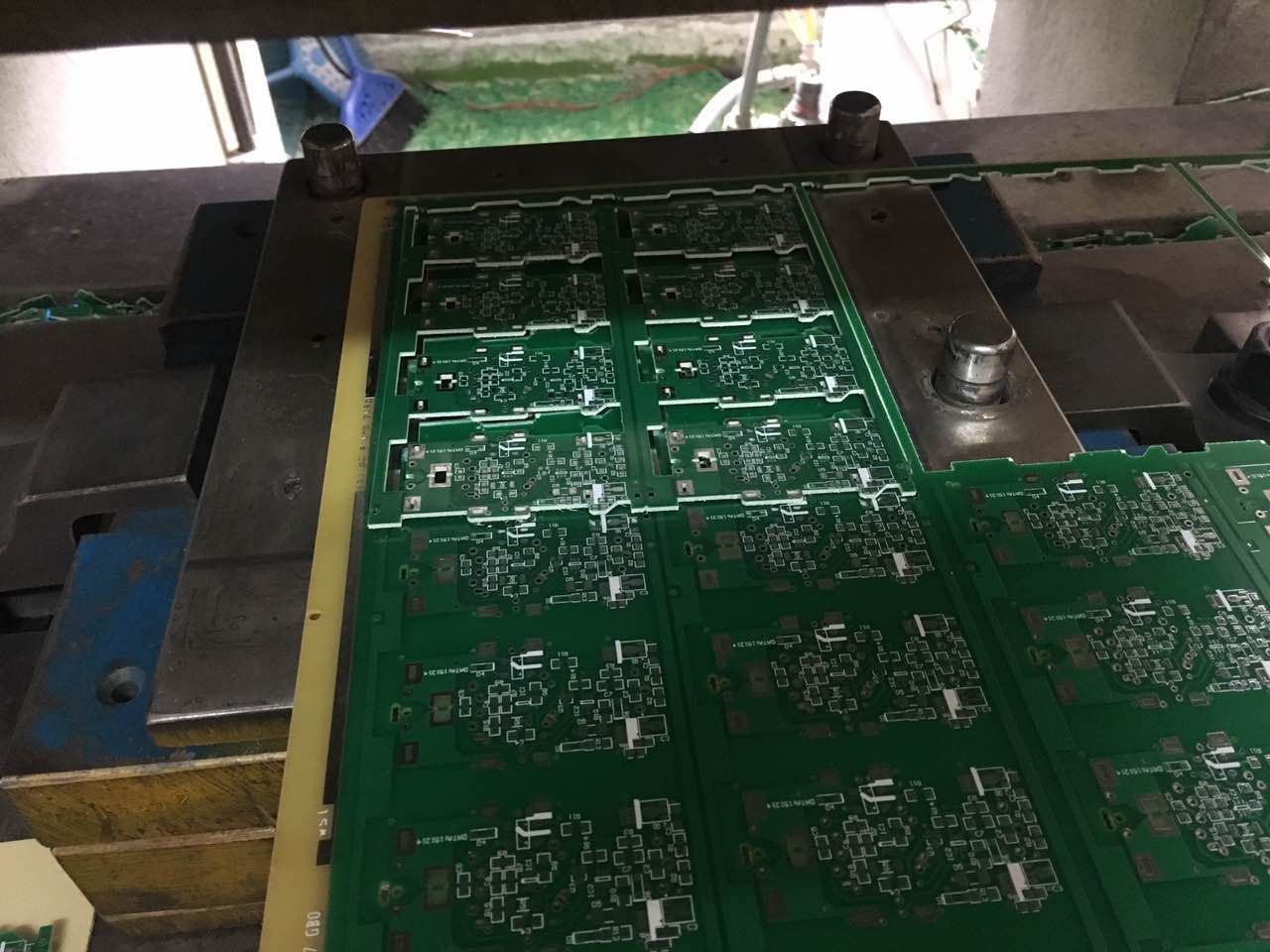 PCB线路板模具应用案例展示